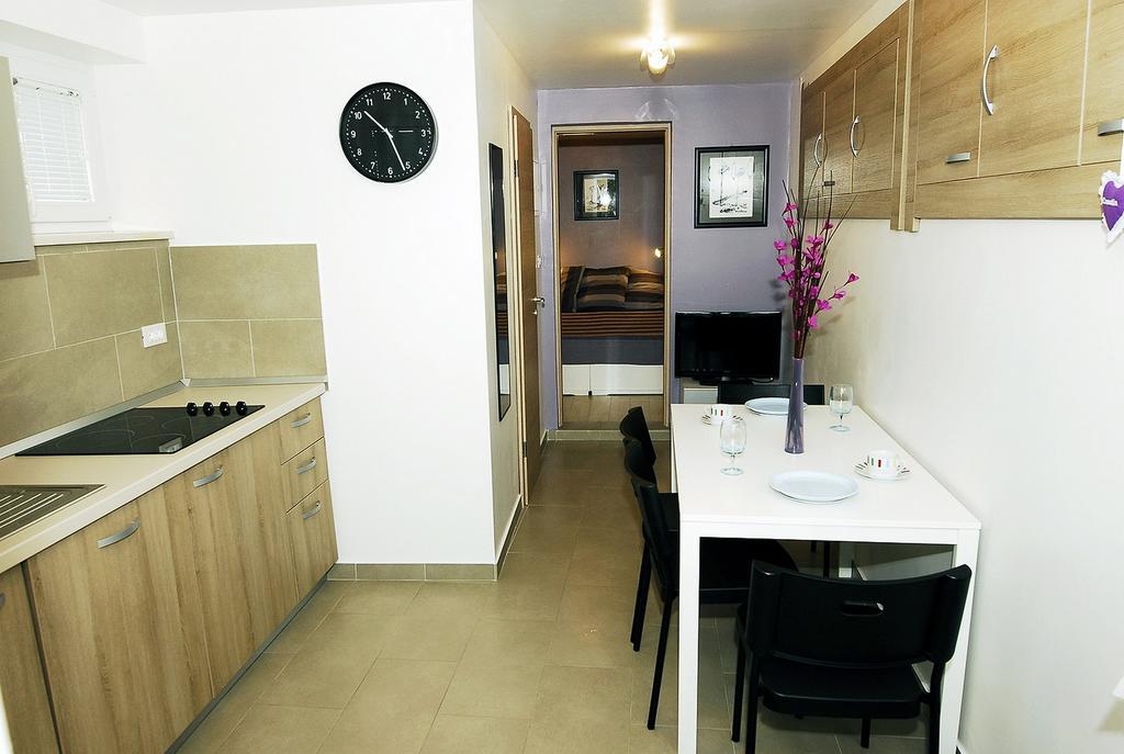 Apartments Maslina Primošten Eksteriør bilde