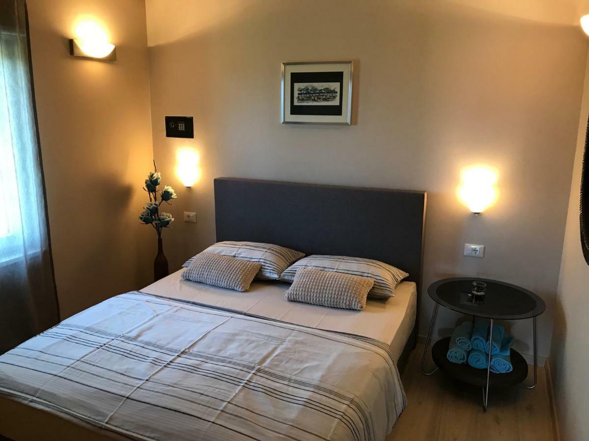 Apartments Maslina Primošten Eksteriør bilde